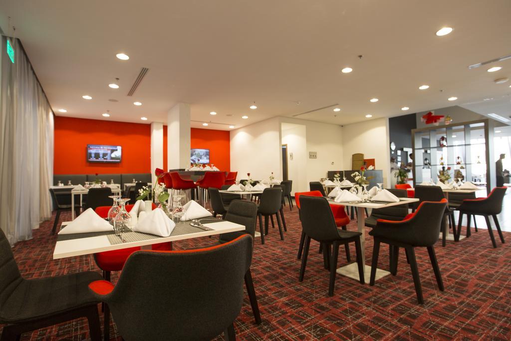 Ramada Encore Al Khobar Olaya Bagian luar foto