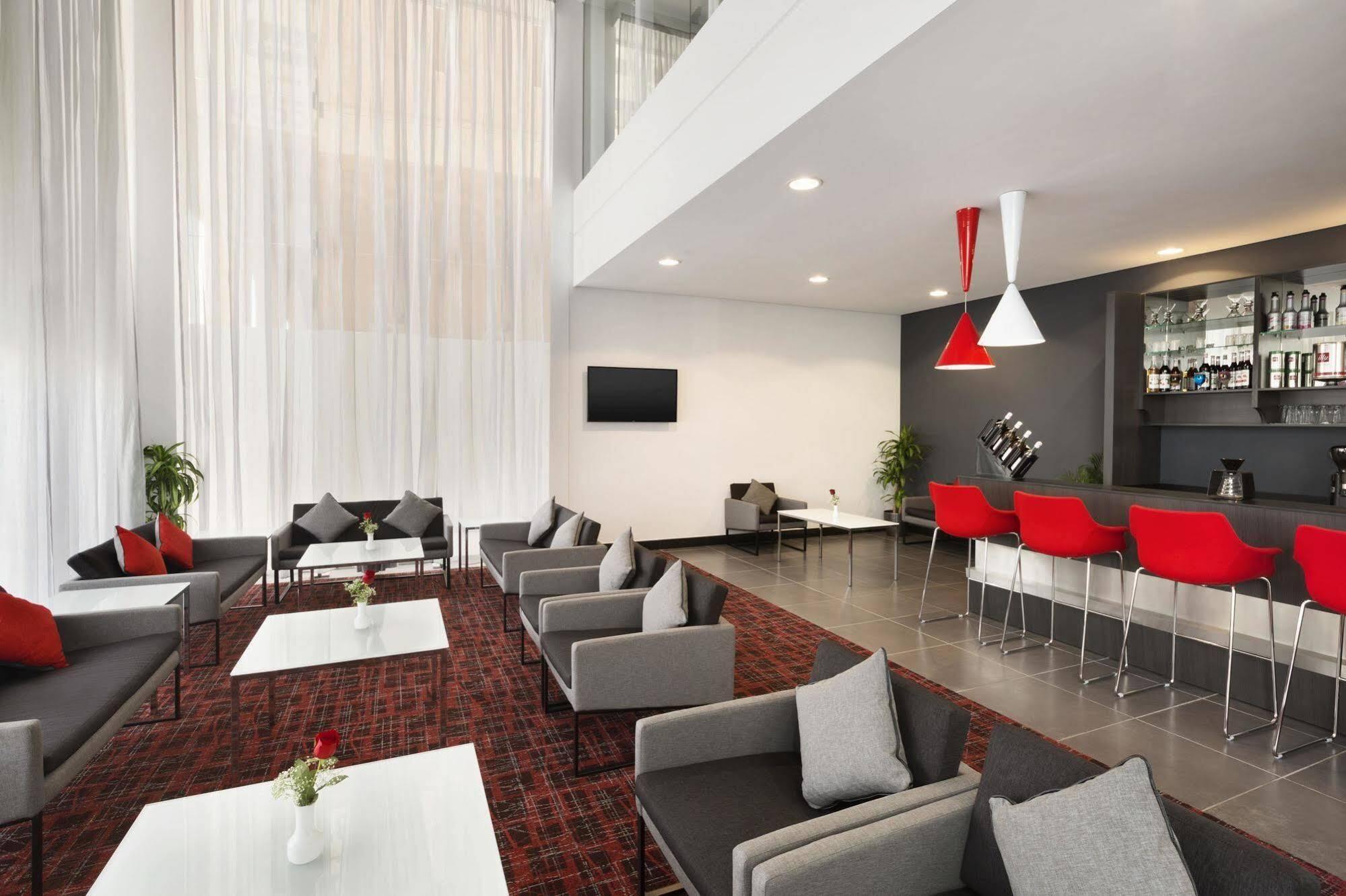 Ramada Encore Al Khobar Olaya Bagian luar foto